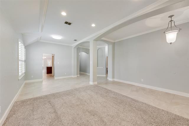 Building Photo - 5218 Hopewell Dr