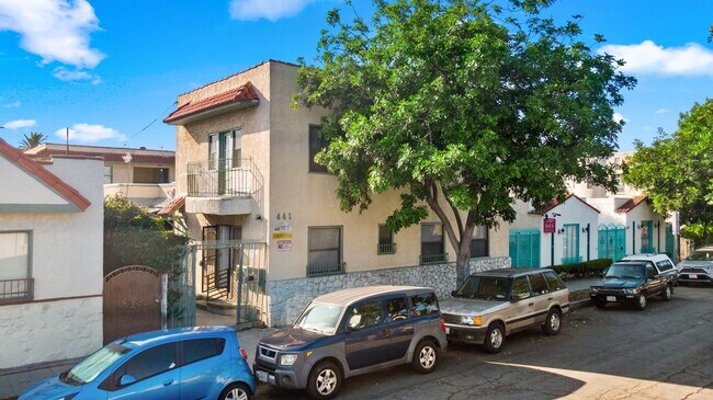 Building Photo - 441 Dawson Ave