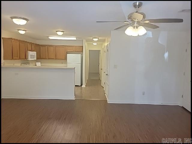 Building Photo - 10800 Frenchmen Loop