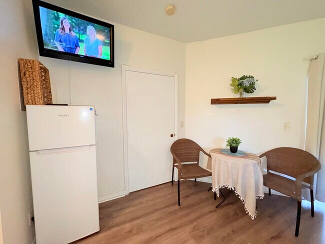 Building Photo - 9875 Perfect Dr