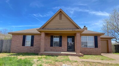 Building Photo - 4559 Cedar Leaf Cove