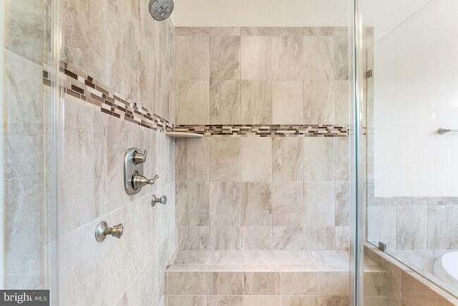 Building Photo - 42524 Rowderbury Square