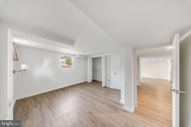Building Photo - 7411 Tillman Dr
