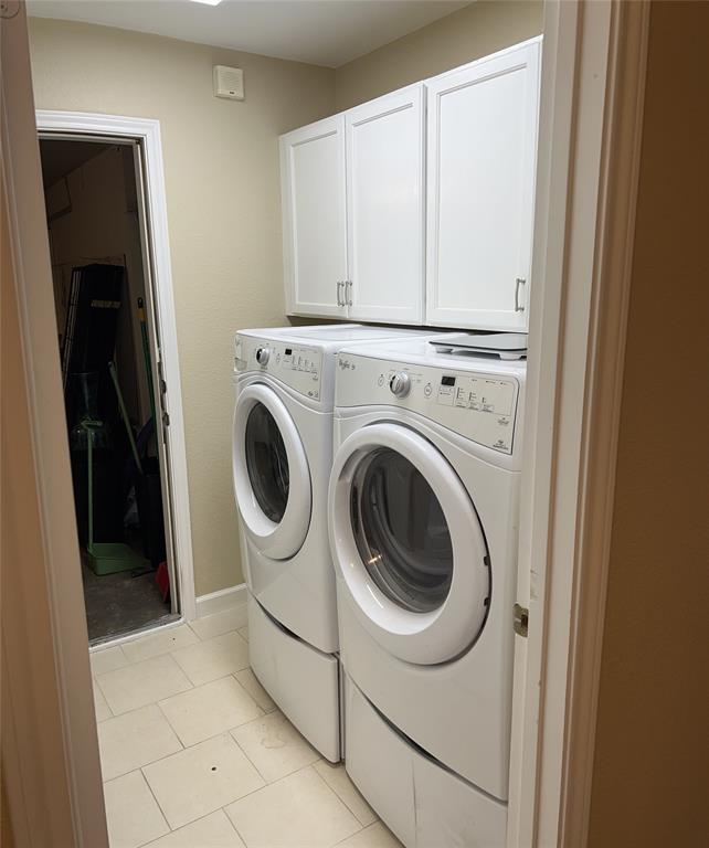 Building Photo - 5401 Apache Creek Cove