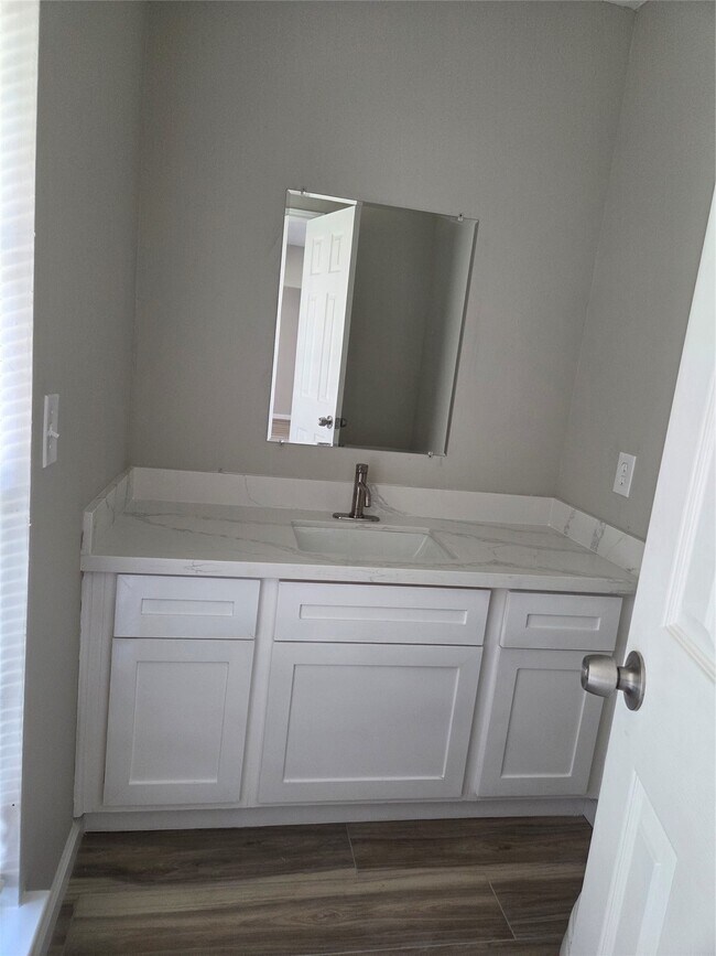 Building Photo - 14959 Havenridge Dr