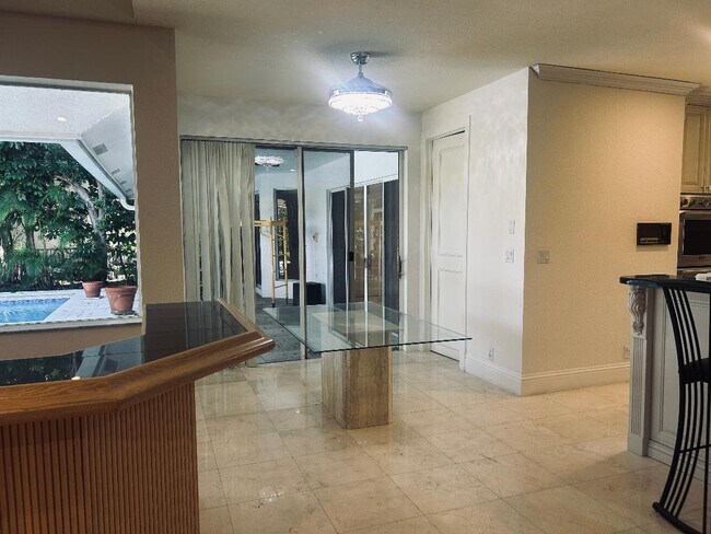 Building Photo - 3271 Harrington Dr