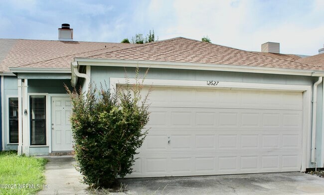 Building Photo - 12627 Enchanted Hollow Dr