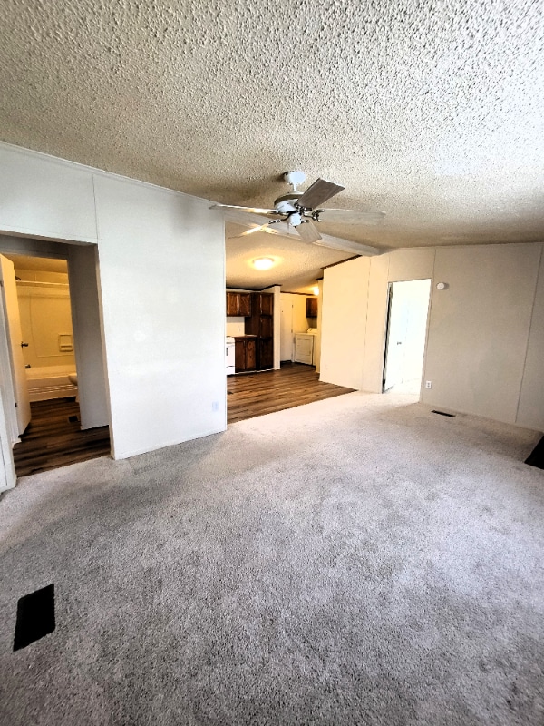 Building Photo - 2500 Mann Rd