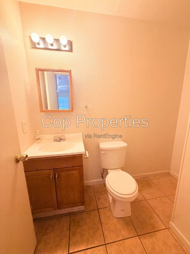 Building Photo - 6701 Brothers Ln