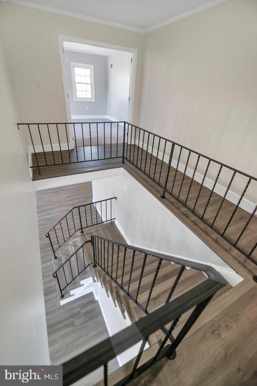 Building Photo - 12404 Surrey Cir Dr