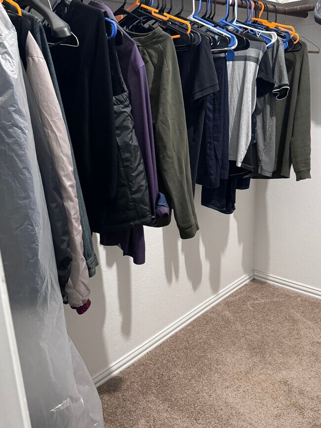 Building Photo - 4532 Chestnut Meadows Bnd