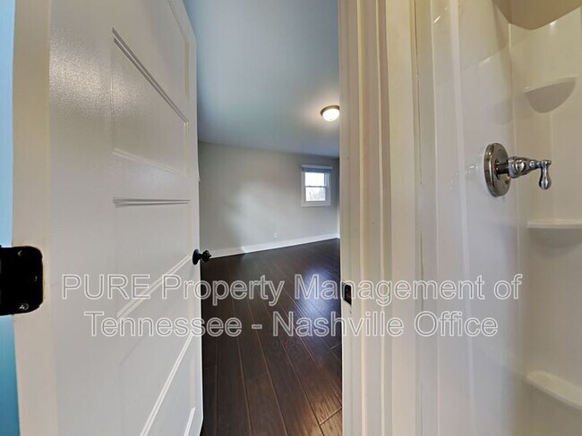 Building Photo - 510 Spring Ln