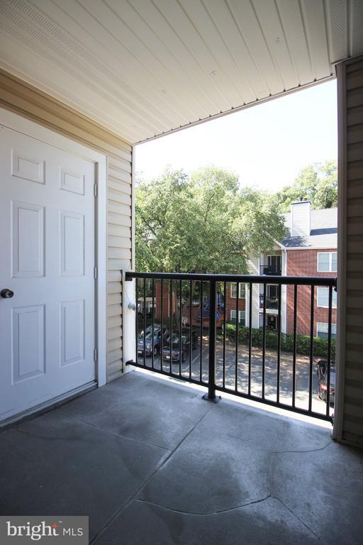 Building Photo - 3304 Wyndham Cir