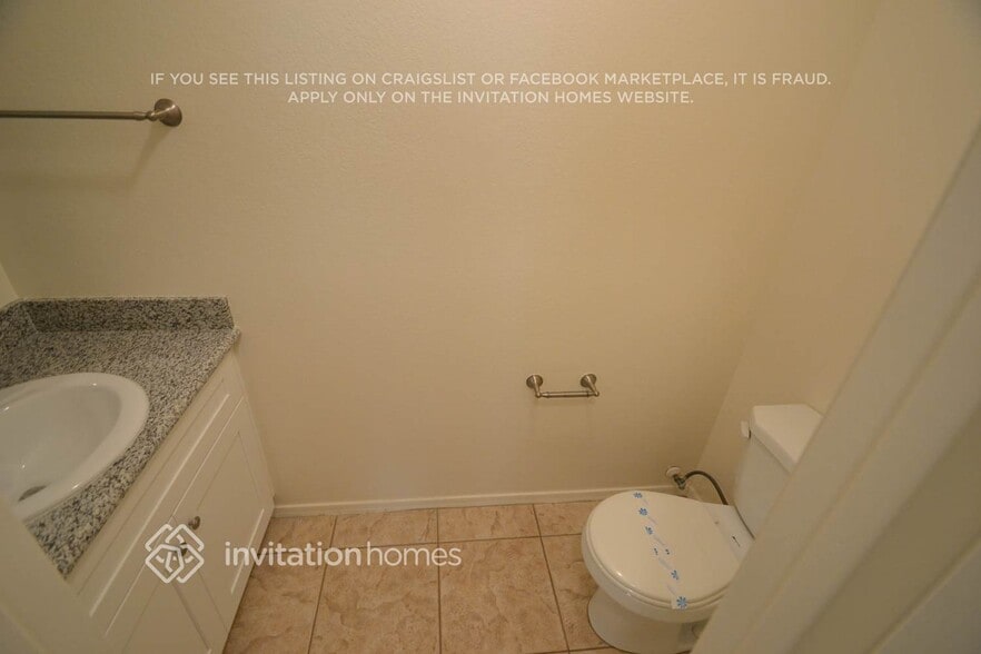 Building Photo - 118 W Gary Way