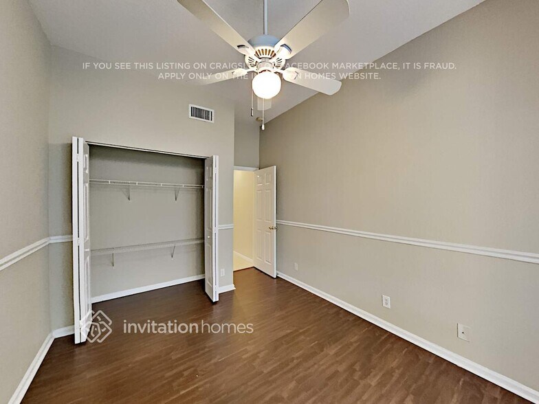Building Photo - 5036 Heron Pl