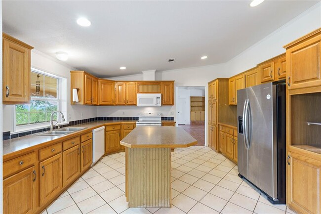 Building Photo - 18351 Ranch to Market Rd 150