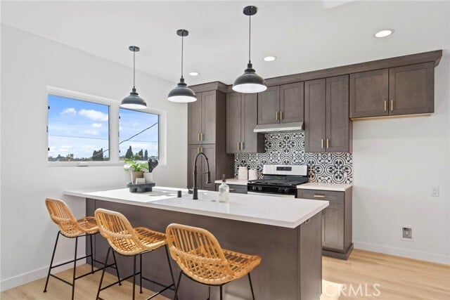 Building Photo - 357 Cornwell St