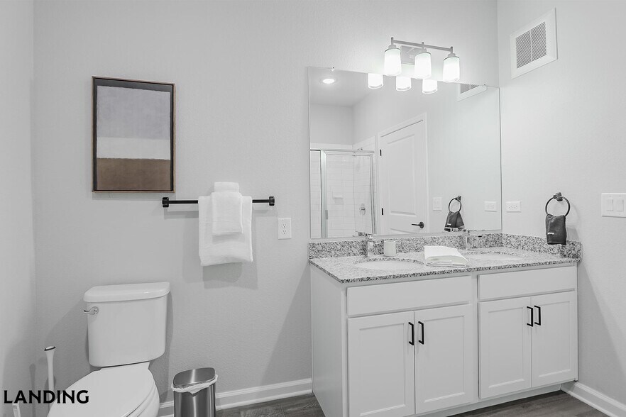 Building Photo - 1650 Harris Hill Rd