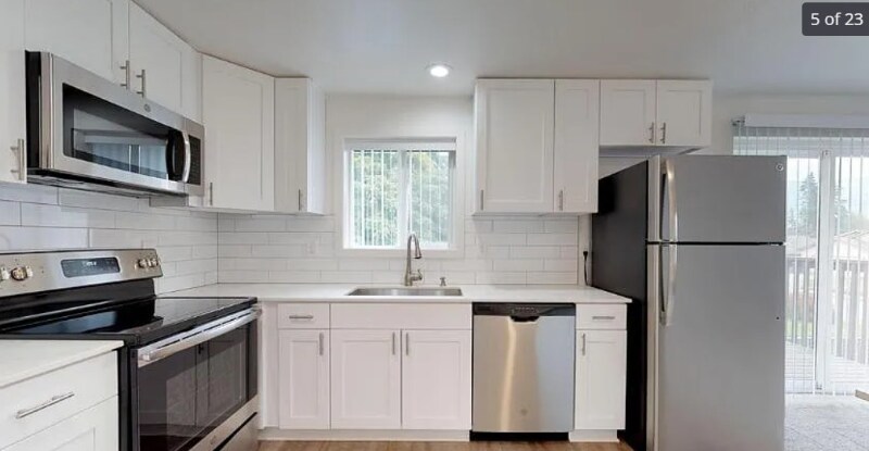 Building Photo - 800 4th St