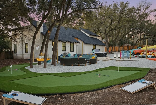 Building Photo - 5422 Lancashire Dr