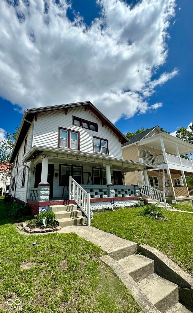 Building Photo - 1449 Montcalm St
