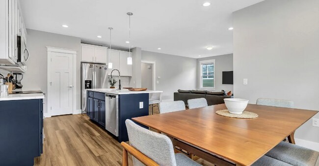 Building Photo - Home in Black Mountain available for rent ...
