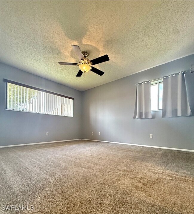 Building Photo - 6492 Royal Woods Dr