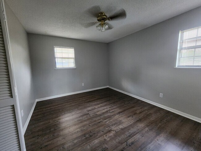Building Photo - Charming 3BR Home with a Touch of Country in Dasher!
