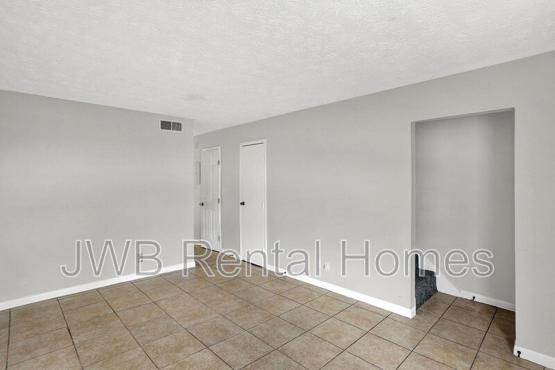 Building Photo - 2859 Yellow Pine Ct