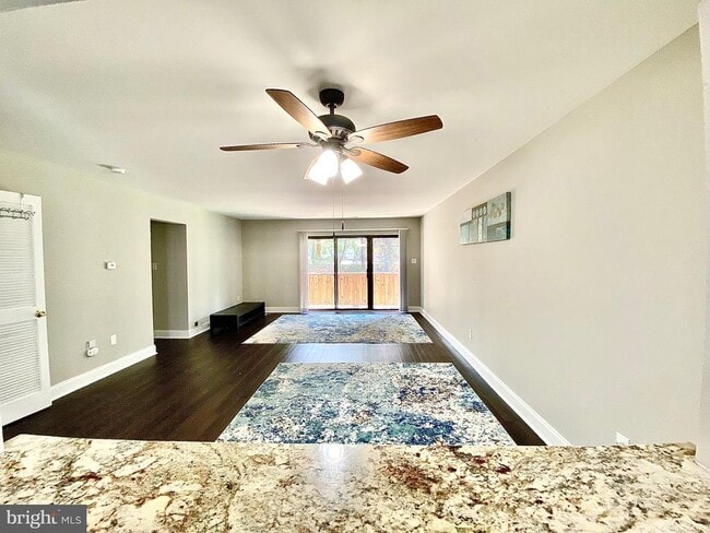 Building Photo - 803 Chesterwood Ct