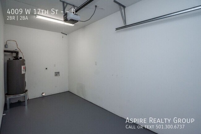 Building Photo - 4009 W 17th St