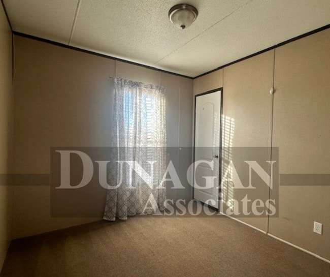 Building Photo - 3 Bedroom, 2 Bath mobile home