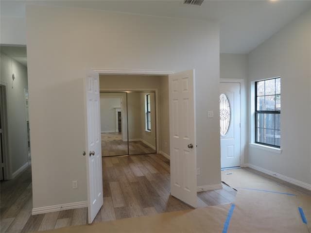 Building Photo - 2709 Stratford Ct