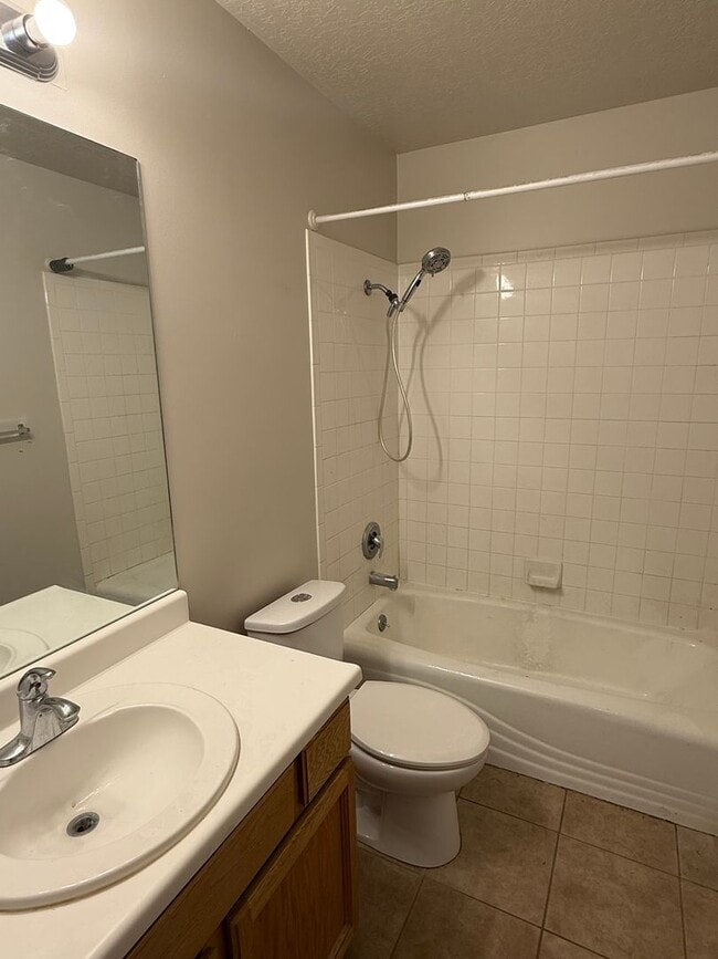 Building Photo - Beautiful home with 2 car garage, large back deck and central air