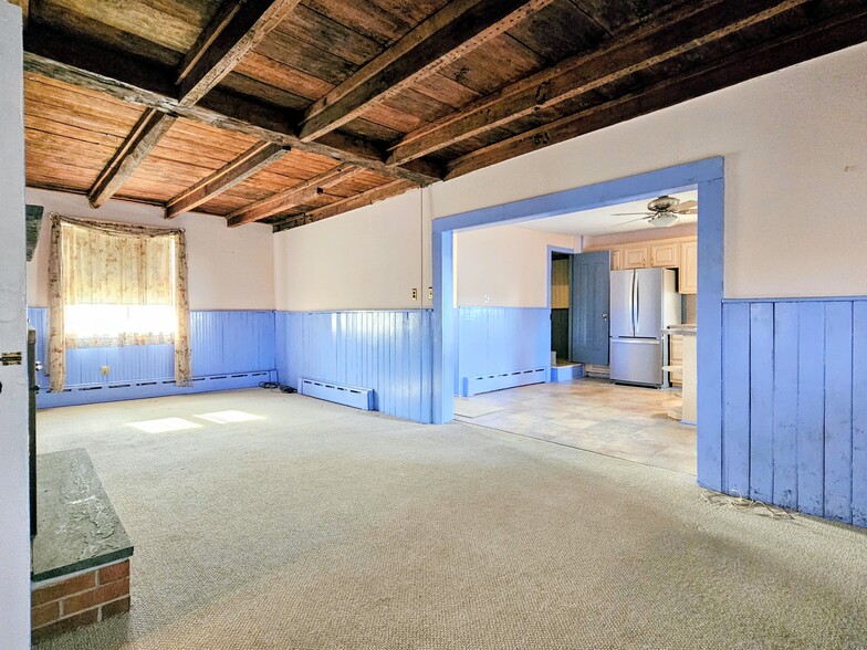 Building Photo - 453 Fruitville Pike