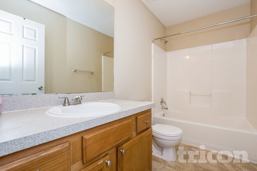 Building Photo - 7262 Silverton Trail