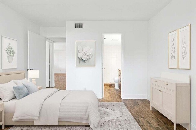 Building Photo - 4995 Sable Pine Cir