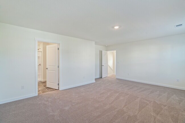 Building Photo - 7650 Belhaven Ln