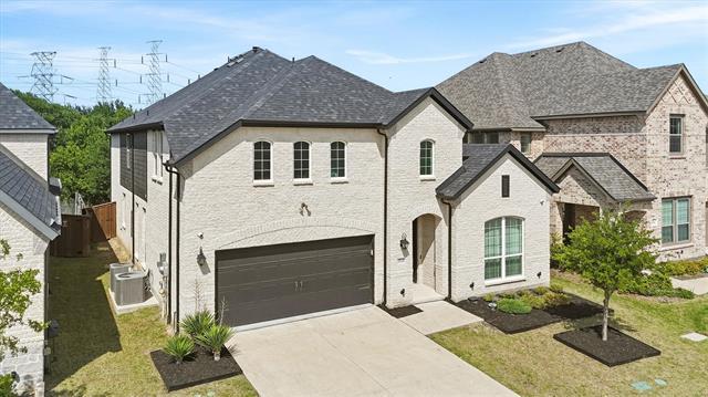 Building Photo - 10720 Canoe Dr