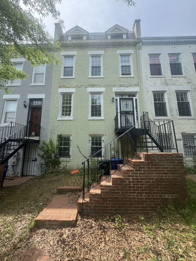 Primary Photo - 1521 Pennsylvania Ave. SE