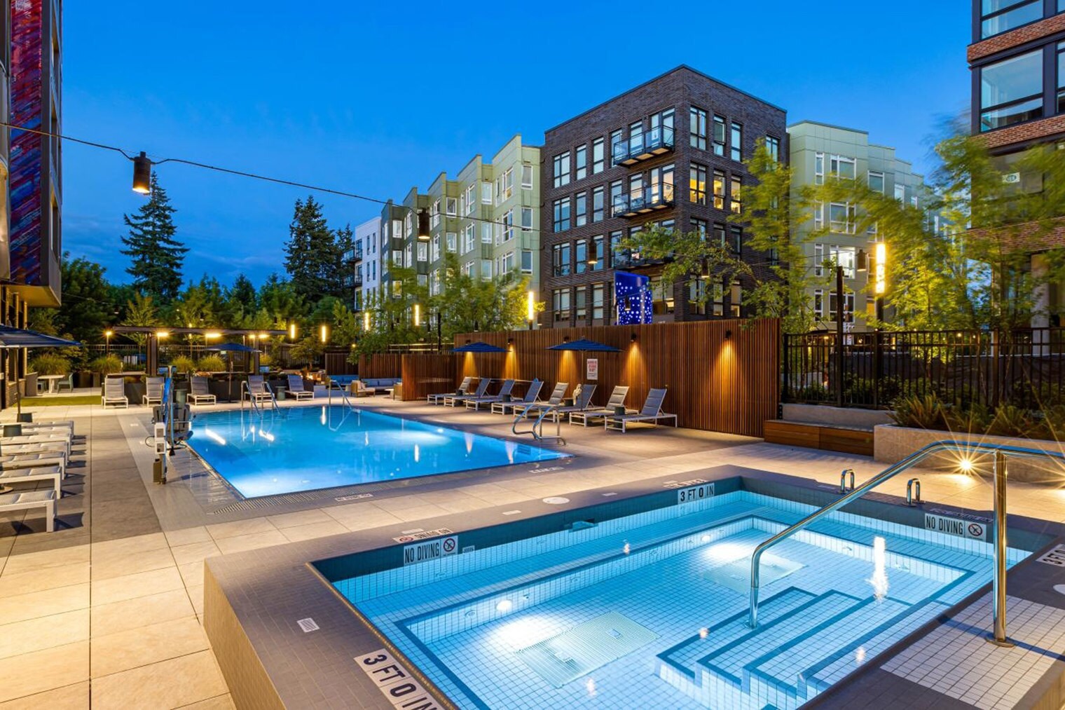 Building Photo - 17675 NE 69th Ct