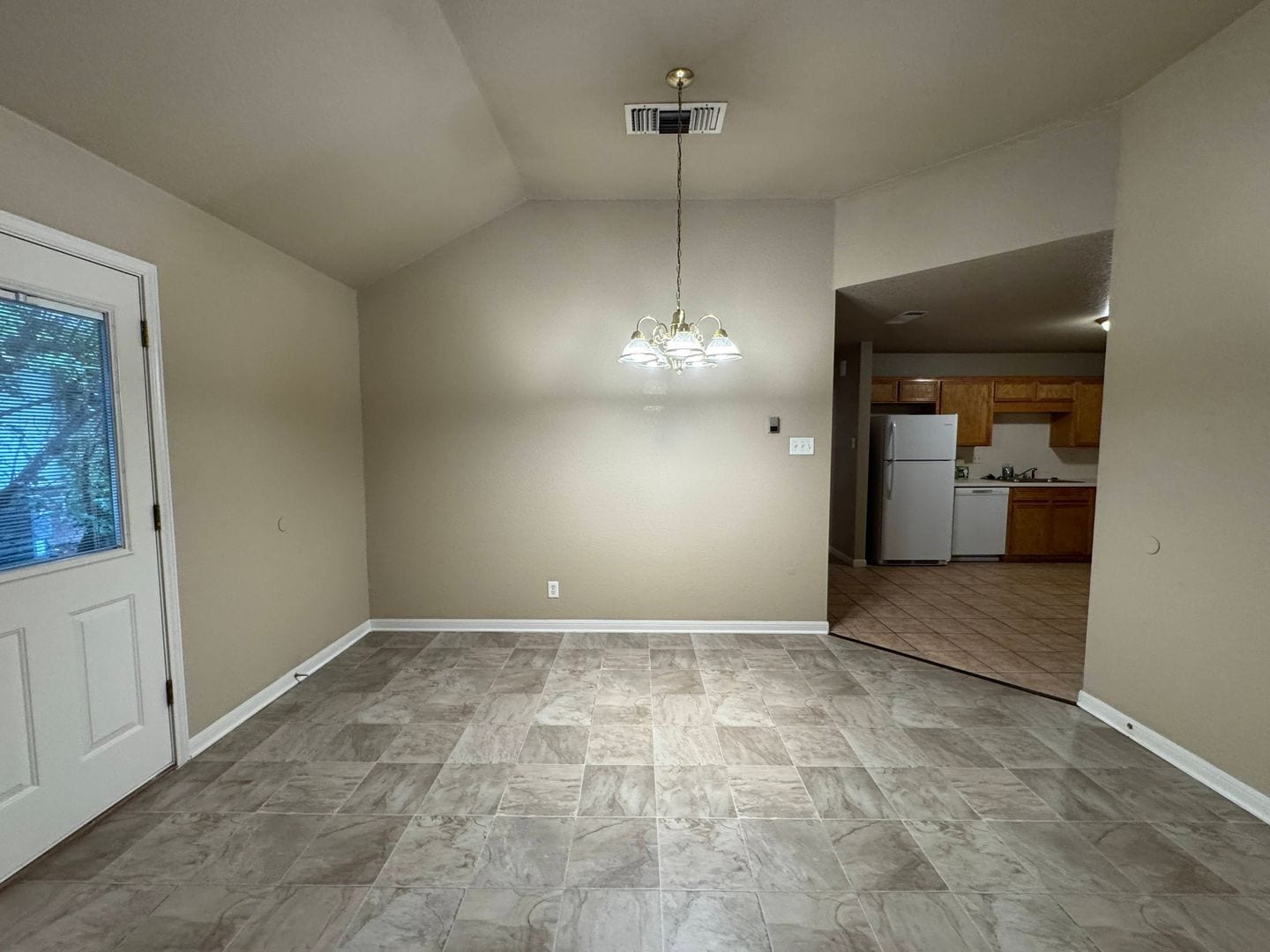 Building Photo - 4803 John David Dr