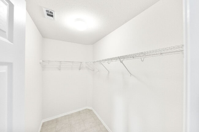 Building Photo - Welcome Home! Sterling Ridge