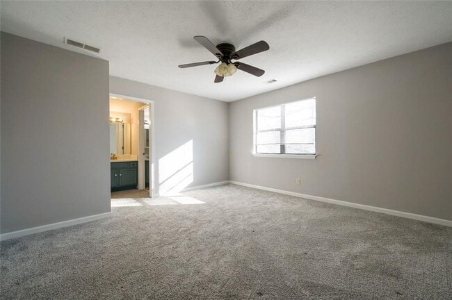 Building Photo - 1258 Minhinette Dr