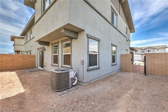 Building Photo - 776 Fallen Phoenix St