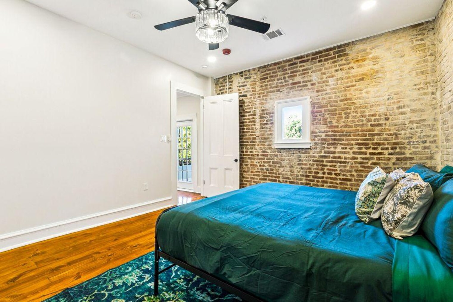 Building Photo - 1725 Robert C. Blakes Sr. Dr