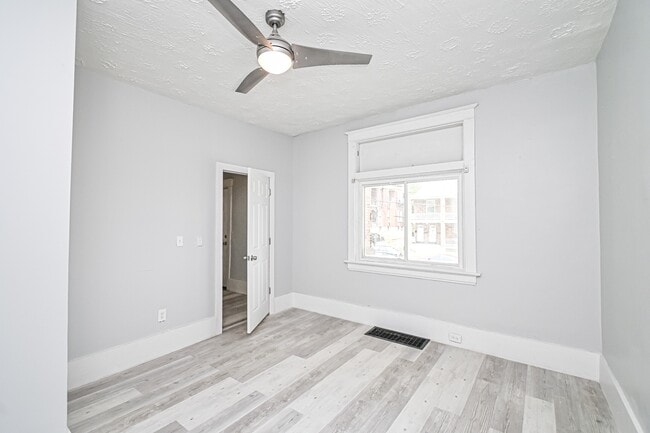 Building Photo - 567-569 Prospect Pl