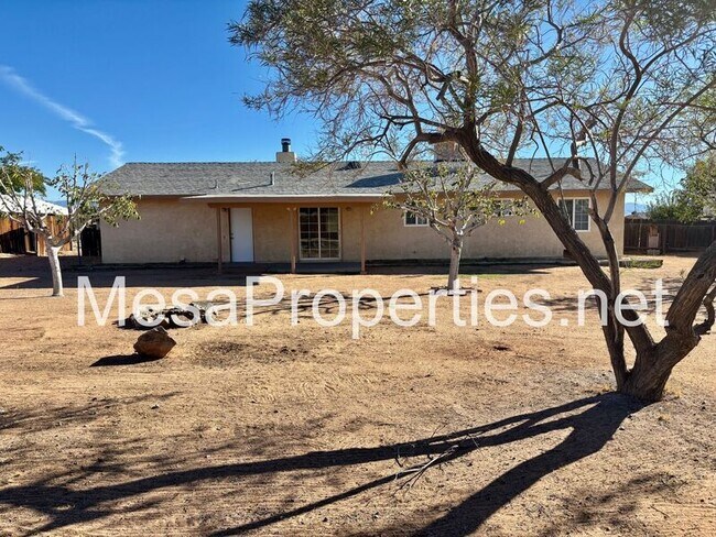 Building Photo - 22810 Nalatapa Rd