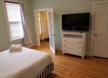 Building Photo - 34 Hanson St