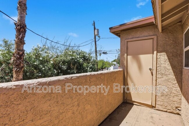 Building Photo - 607 W Rio Salado Pkwy